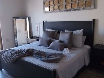 Casa en Magnolia, San Miguel de Allende, recámara en planta baja, 278 m2 de const