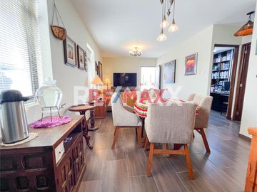 Vendo Penthouse Con 3 Departamentos Y Terraza 350M2