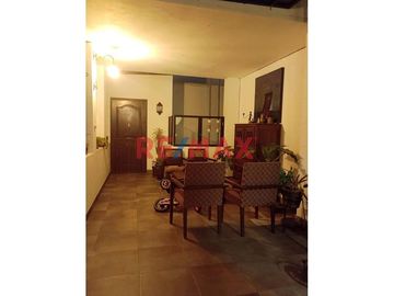 Vendo Penthouse Con 3 Departamentos Y Terraza 350M2