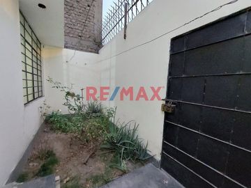 Vendo Linda Casa En Urb. Santa Rosa Callao