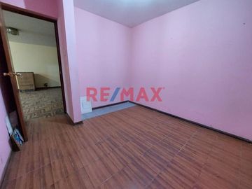 Vendo Linda Casa En Urb. Santa Rosa Callao
