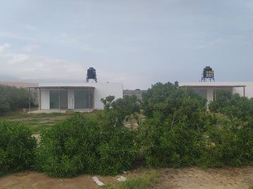 2 HERMOSAS CASAS DE PLAYA Y CAMPO EN LA PUNTA DE BOMBÓN EN VENTA