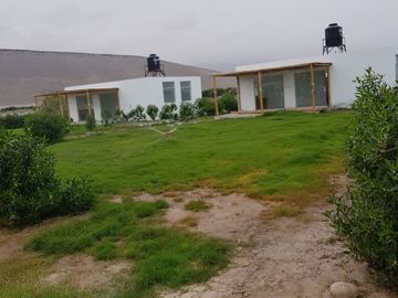 2 HERMOSAS CASAS DE PLAYA Y CAMPO EN LA PUNTA DE BOMBÓN EN VENTA