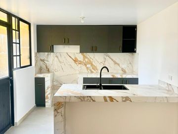 VENTA LINDA CASA EN SAN FERNANDO. DENTRO DE CONJUNTO