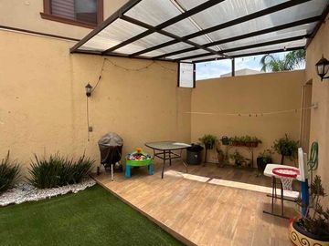 Casa en venta en Pedregal la Silla