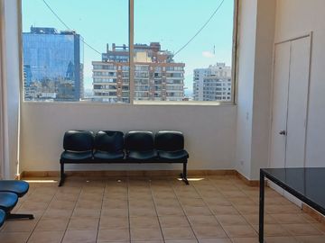 Excelente Precio E Inversión. 1d 1b Con Estacionamiento