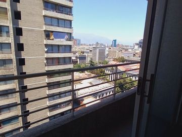 Excelente Precio E Inversión. 1d 1b Con Estacionamiento
