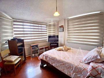 DEPARTAMENTO CON VISTA PANORAMICA EN VENTA SECTOR PUSUQUÍ (URB DEL ARQUITECTO)