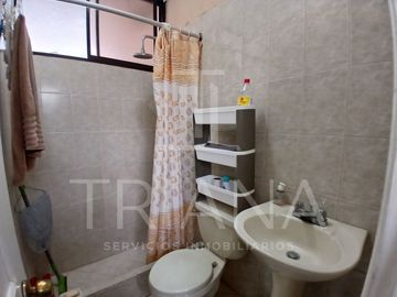 DEPARTAMENTO CON VISTA PANORAMICA EN VENTA SECTOR PUSUQUÍ (URB DEL ARQUITECTO)