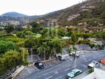 DEPARTAMENTO CON VISTA PANORAMICA EN VENTA SECTOR PUSUQUÍ (URB DEL ARQUITECTO)