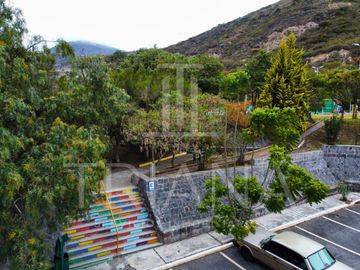 DEPARTAMENTO CON VISTA PANORAMICA EN VENTA SECTOR PUSUQUÍ (URB DEL ARQUITECTO)