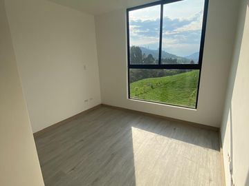 VENDO CESION  LISTA PARA ENTREGAR CASA EL RETIRO EN CONJUNTO CERRADO EN LA FLORIDA DE 114M2 MAS ZONA VERDE