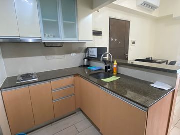 Greenbelt Hamilton Studio for Sale Legaspi Village