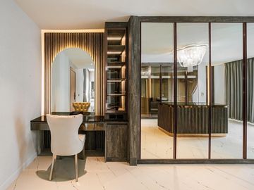 The ultimate luxury beachfront home! A golden opportunity for investment in Pattaya, ready for you to experience the ultimate luxury with the best loc