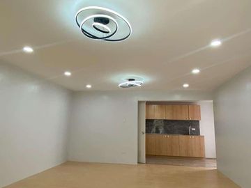 NEWLY RENOVATED HOUSE AND LOT IN CAMELLA BACOOR CAVITE