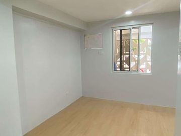 NEWLY RENOVATED HOUSE AND LOT IN CAMELLA BACOOR CAVITE