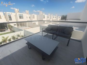 Casa de 2 recámaras en venta, en Privada Residencial con amenidades en Conkal, Yucatán - Entrega diciembre 2024