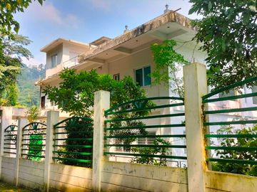 OVerview House and Lot in Woodland Tagaytay Ridge