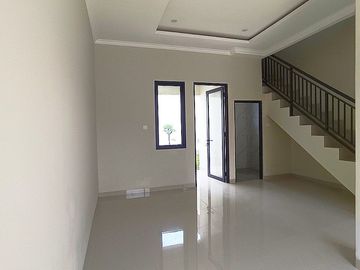 Dijual Rumah Siap Huni Bergaya American Klasik Di Kalibaru - Cilodong, Kota Depok Dekat Grand Depok City