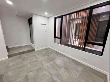 BRAND NEW 4 STOREY TOWNHOUSE IN BRGY. PASADENA SAN JUAN