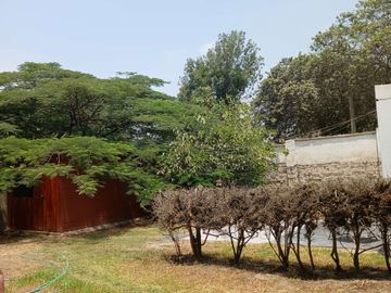 VENTA DE CASA DE CAMPO COMO TERRENO EN CHACLACAYO AT 1079MW