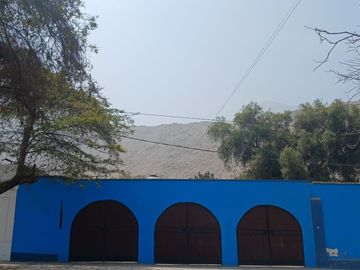 VENTA DE CASA DE CAMPO COMO TERRENO EN CHACLACAYO AT 1079MW