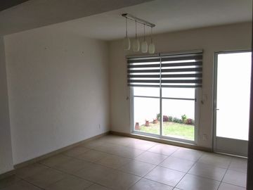 CASA EN VENTA  TOLUCA CERCA DEL AEROPUERTO