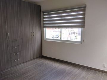 CASA EN VENTA  TOLUCA CERCA DEL AEROPUERTO