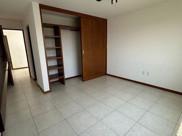 VENTA CASA CUMBRES DE LAGO JURIQUILLA CONDOMINIO CON ALBERCA