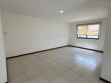 VENTA CASA CUMBRES DE LAGO JURIQUILLA CONDOMINIO CON ALBERCA
