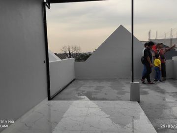 Rumah Rooftop Bintara Bekasi Barat Dekat ke Tol JORR Bintara
