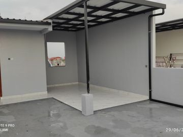 Rumah 2 Lantai Baru Bsd City Tangerang Dekat Pasar Modern Intermoda BSD