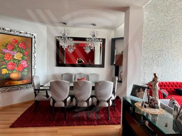 AMPLIO Y LINDO DUPLEX  EN MAGDALENA DEL MAR (300M2)