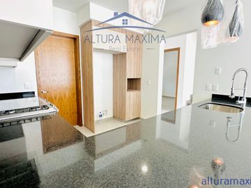 Casa Nueva en Venta Solares Zapopan