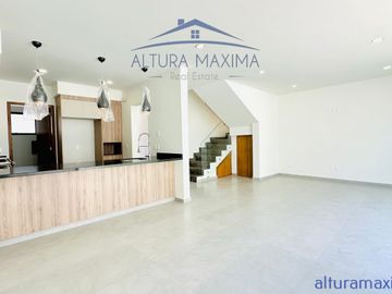 Casa Nueva en Venta Solares Zapopan