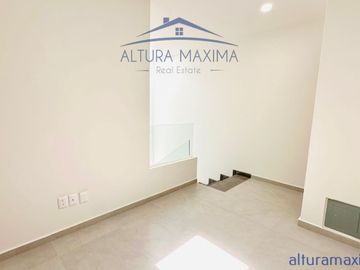 Casa Nueva en Venta Solares Zapopan
