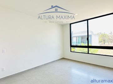 Casa Nueva en Venta Solares Zapopan