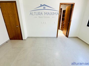 Casa Nueva en Venta Solares Zapopan