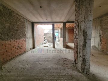 REMATE DE CASA EN URBANIZACIÓN LOS SAUCES AL COSTADO DE LA UNIVERSIDAD SIPÁN