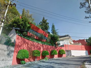 CASA EN COL. LOMAS DE CHAPULTEPEC VIII SECC, ALC. MIGUEL HIDALGO.