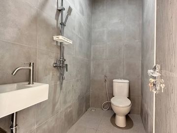 Rumah Jl.dr.Ratna Jatibening Dekat Stasiun LRT Cikunir,Baru Murah di Kota Bekasi (ARR99) Jual Dijual