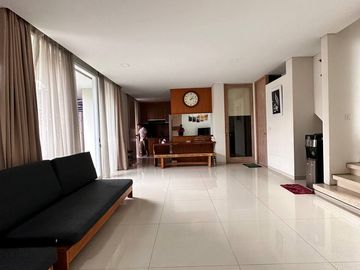 Rumah Cipayung Dekat Tol,SIAP HUNI Mewah 2 LANTAI HArga Murah Jaktim Jakarta Timur ARR62 Jual Dijual