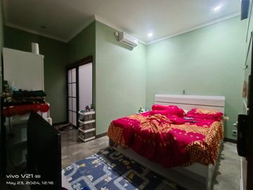 Rumah Karawaci Curug, Mewah SIAP HUNI Mewah Harga Murah 2,5 LANTAI di Tangerang (ARR120) Jual Dijual