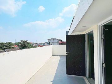 Rumah Split Level, Cilangkap Jaktim, Baru Mewah Harga Murah, Kota Jakarta Timur (ARR131) Jual Dijual