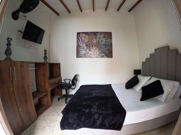 ALQUILER DE APARTAMENTO AMOBLADO EN EL BULEBAR DE LA 70 EN LAURELES