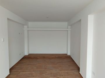 VENDO DE ESTRENO 02 ULTIMOS DEPARTAMENTOS  DE 143 m2 EXCLUSIVOS CON ACABADOS DE PRIMERA VISTA EXTERNA EN LA FLORESTA DE PRO LOS OLIVOS