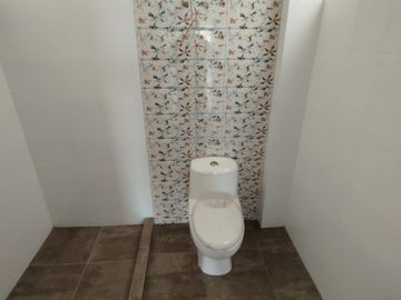 VENDO DE ESTRENO 02 ULTIMOS DEPARTAMENTOS  DE 143 m2 EXCLUSIVOS CON ACABADOS DE PRIMERA VISTA EXTERNA EN LA FLORESTA DE PRO LOS OLIVOS