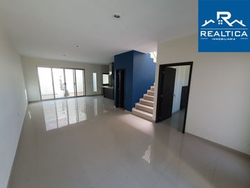 Casa en Venta Bonaterra, Coto Terranova