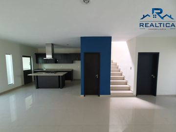 Casa en Venta Bonaterra, Coto Terranova
