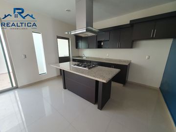 Casa en Venta Bonaterra, Coto Terranova